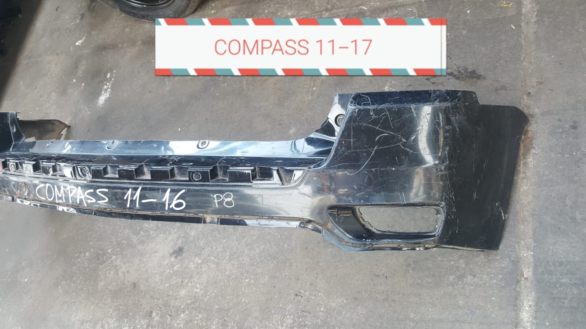 PARACHOQUES POSTERIOR JEEP COMPASS 2011 AL 2017